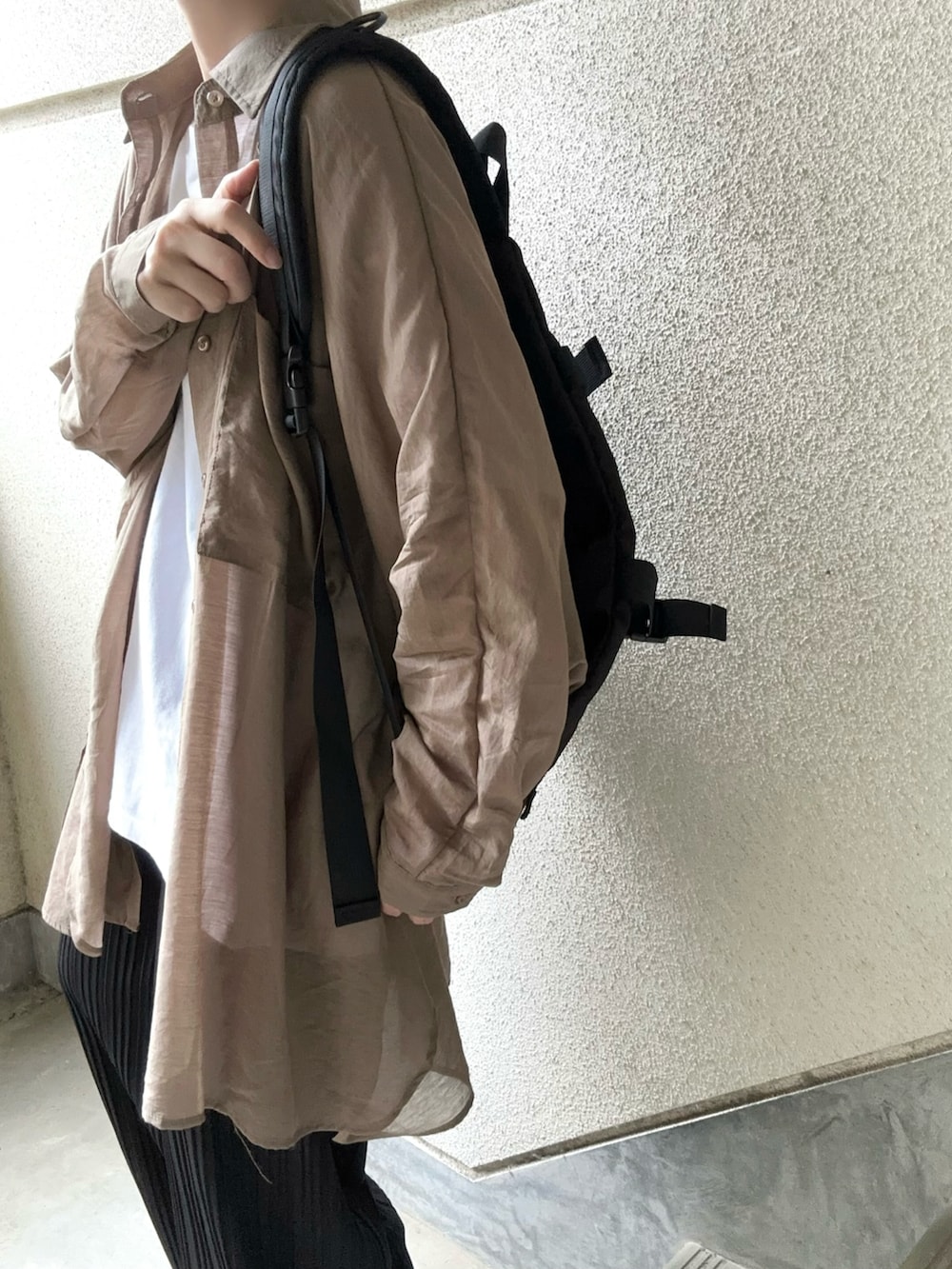 「recaのシアードルマンシャツ（シャツ/ブラウス、ベージュ系）」を使った、あやたさん（レディース・152cm）の秋コーディネートの2枚目の写真