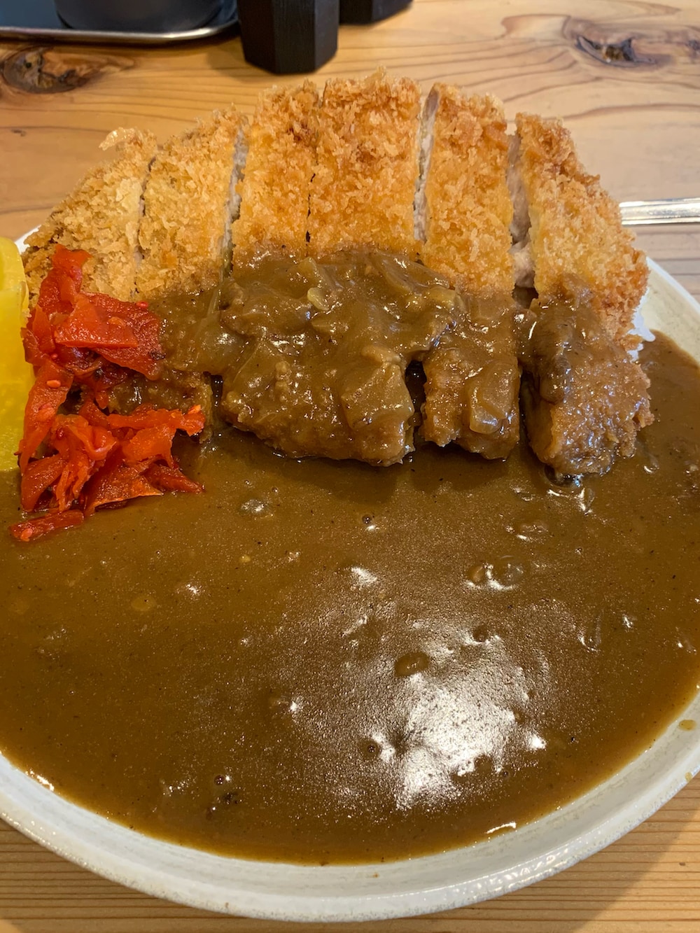 「ゆるコーデ、ストリート、パープル、軍パン、冬コーデ、フリース、パタゴニア、シンチラ、patagonia、VANS、古着MIX」｜「m65のアイテム（カーゴパンツ、グリーン系）」を使った、牛たたき¥280さん（メンズ・170cm）の秋コーディネートの2枚目の写真