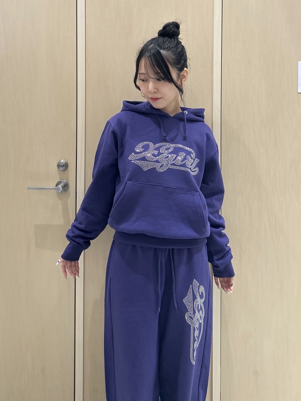 変更済み7030 パープル・ブルー×フェミニンコーデ♡ レディース 12点 REiKA(X-girl福岡（ソラリアプラザ）)｜X-girlのパーカーを使った