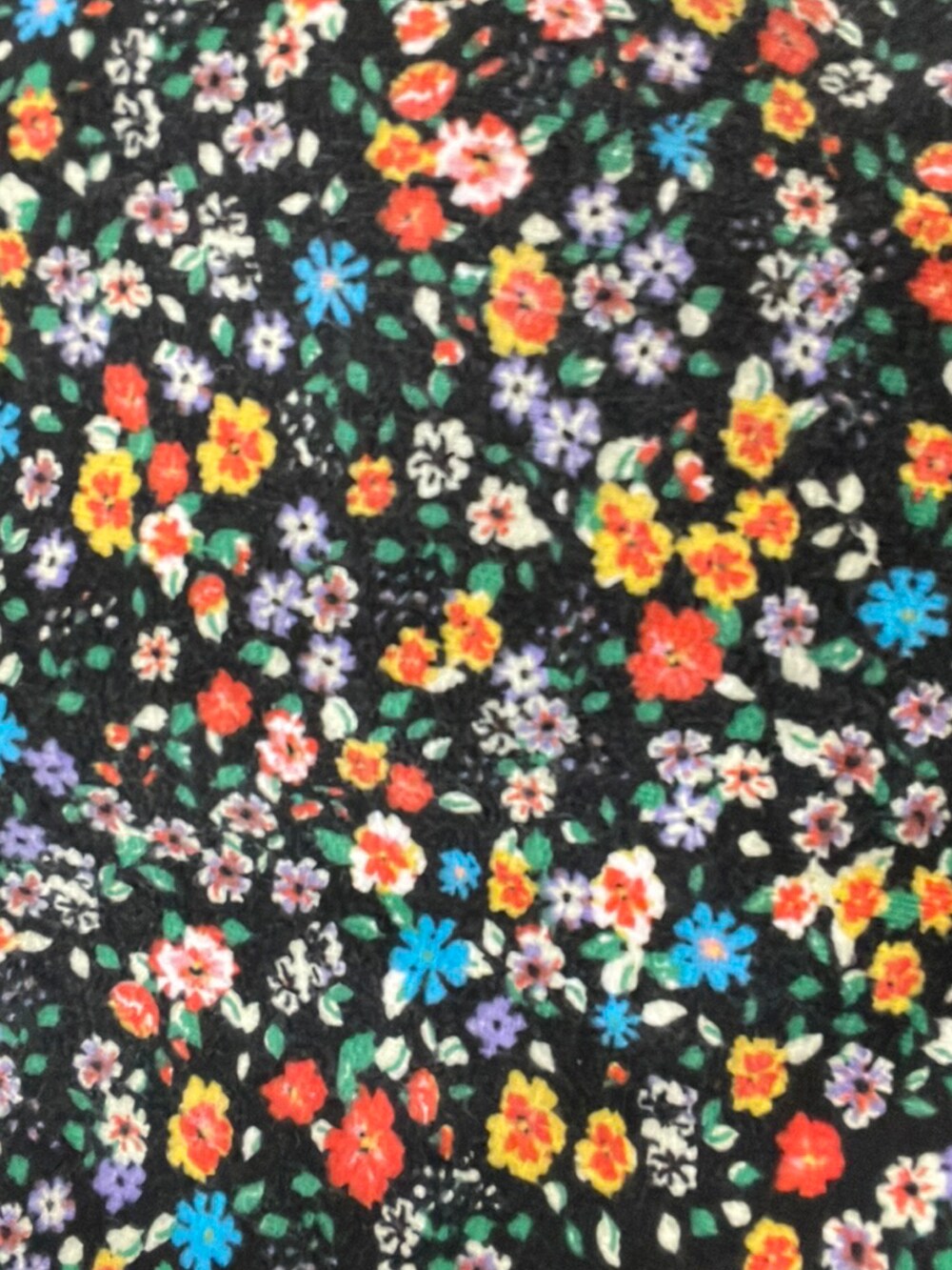 その他のトップス、ブラック系のスカートを着用したレディースの冬コーディネートの2枚目の写真