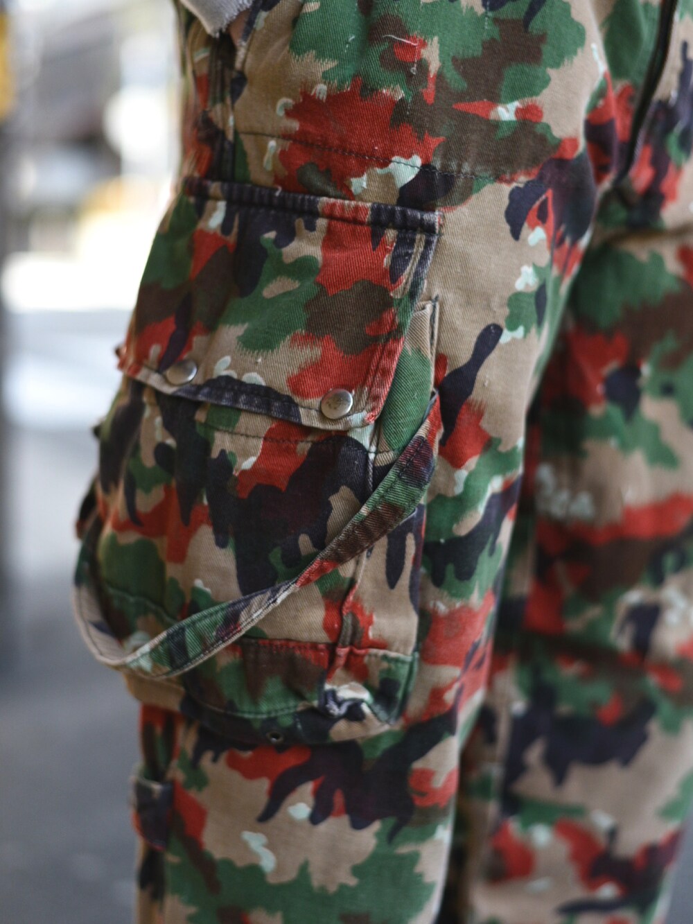 417｜スイス軍のサロペット/オーバーオールを使ったコーディネート - WEAR