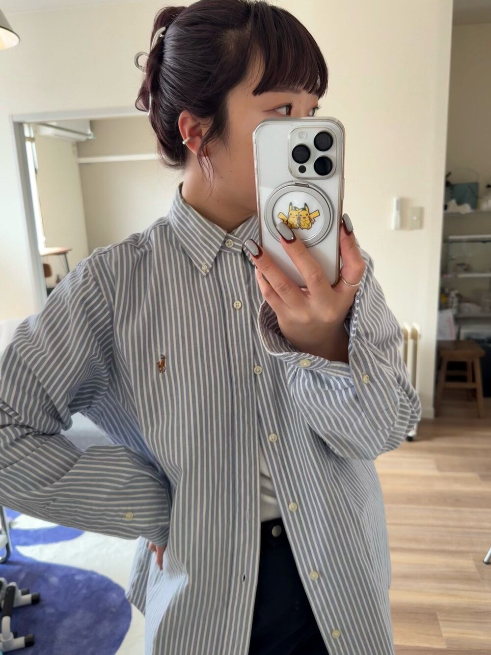 「春めき満開コーデ、ストライプシャツ、メンズサイズ、メンズライクコーデ、nb992」｜「RALPH LAURENのアイテム（シャツ/ブラウス、ブルー系）」を使った、みけさん（骨格ウェーブ・レディース・157cm）の春コーディネートの3枚目の写真