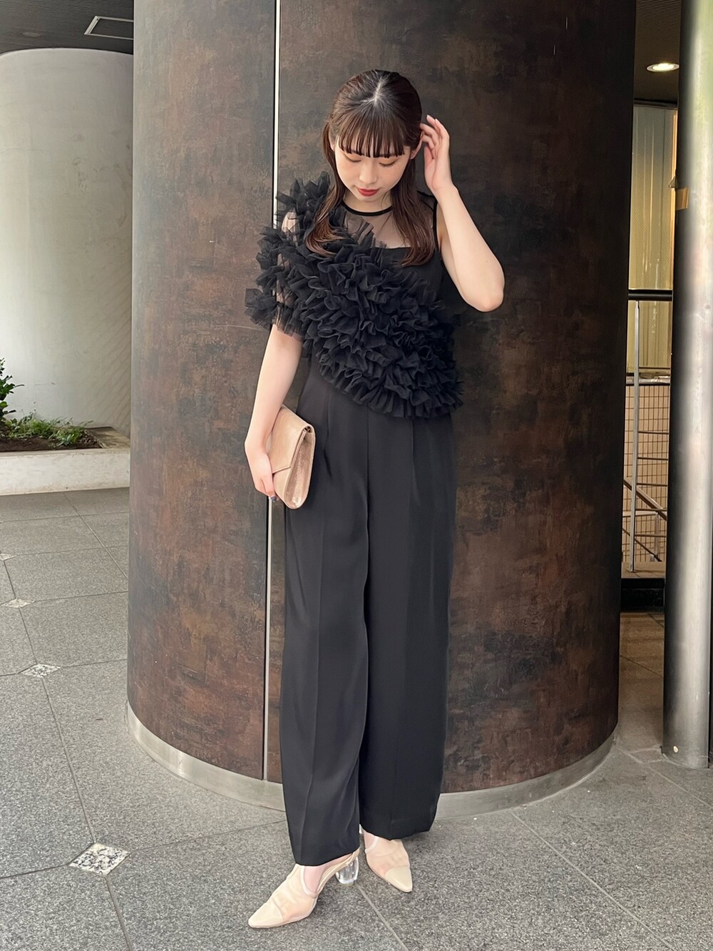 塚原(LAGUNAMOON)｜LAGUNAMOONのパンツドレスを使ったコーディネート  