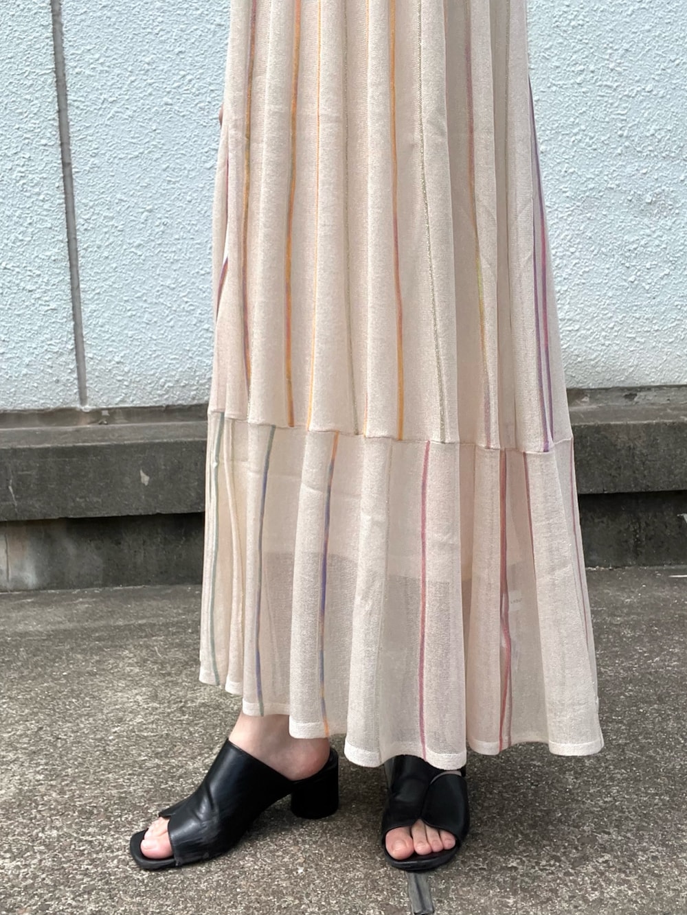 塚原(LAGUNAMOON)｜LAGUNAMOONのサンダルを使ったコーディネート - WEAR