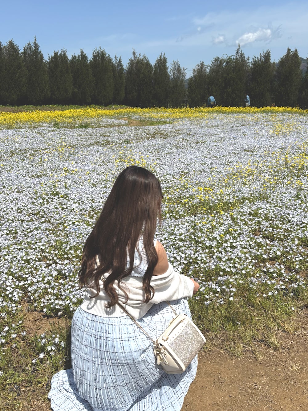 「夏コーデ、夏先取り、ネモフィラ、snidel」｜「SNIDELのアイテム（ワンピース、ブルー系）」を使った、haruさん（骨格ウェーブ・レディース・164cm）の春コーディネートの2枚目の写真
