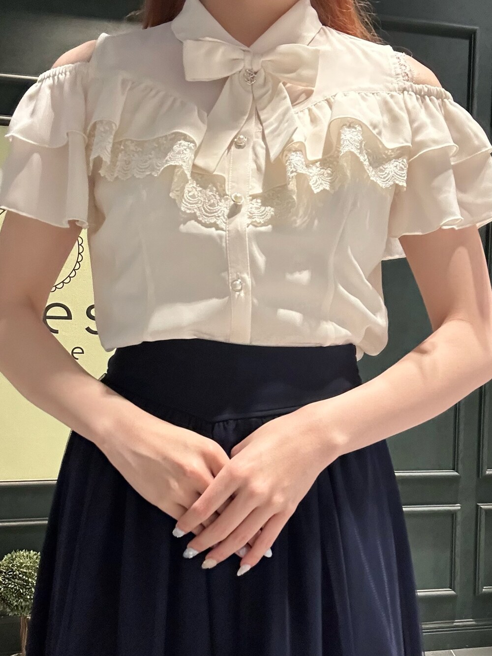 「axes femme POETIQUE、マリン、マリンコーデ、夏コーデ、海コーデ、海」|「axes femme POETIQUEのマリンチャームリボンブラウス(シャツ/ブラウス、ホワイト系)」を使った、まみ 🎀さん(骨格ナチュラル・レディース・167cm)の夏コーディネートの8枚目の写真