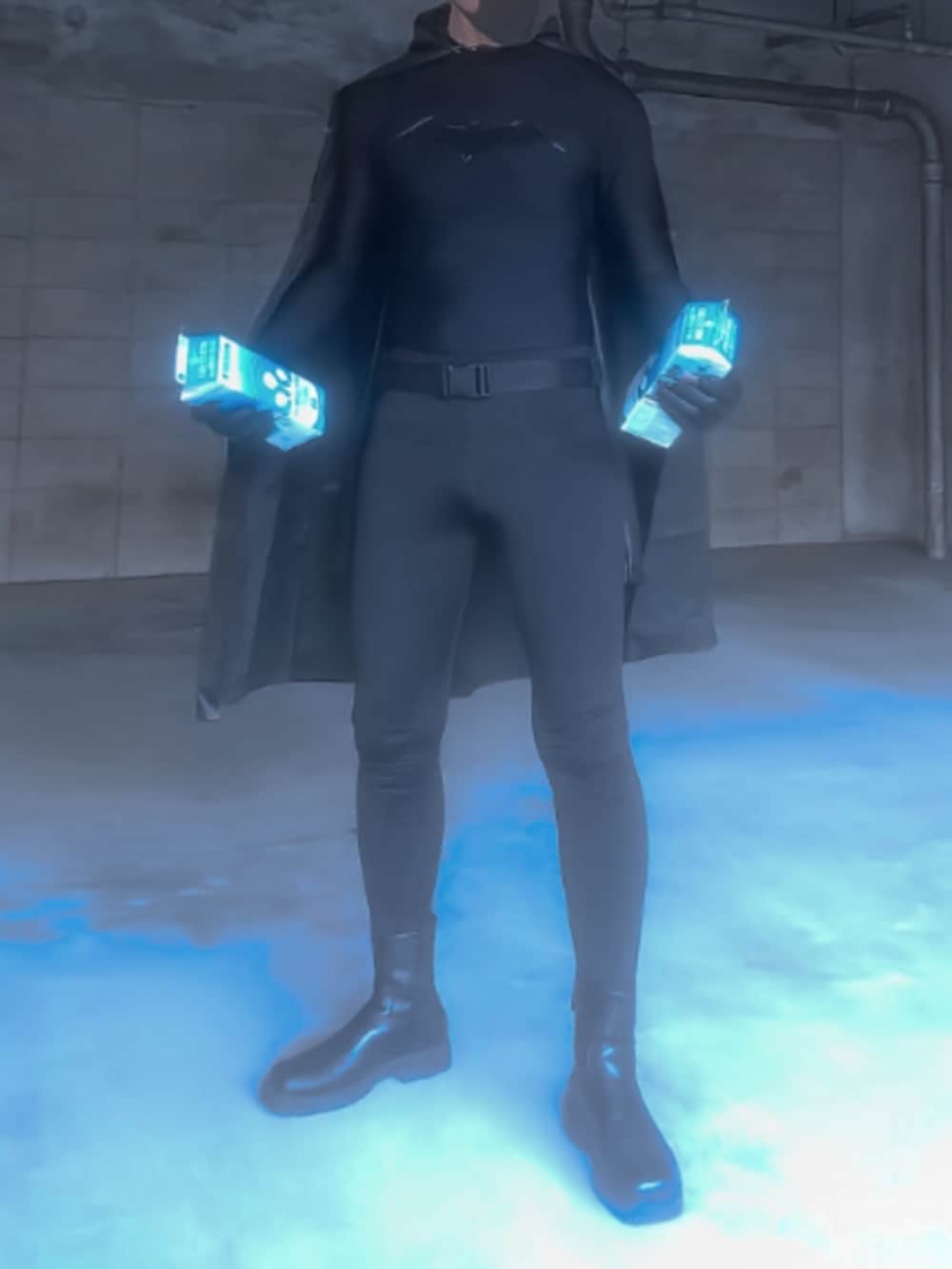 その他のファッション雑貨を着用したメンズの秋コーディネートの3枚目の写真