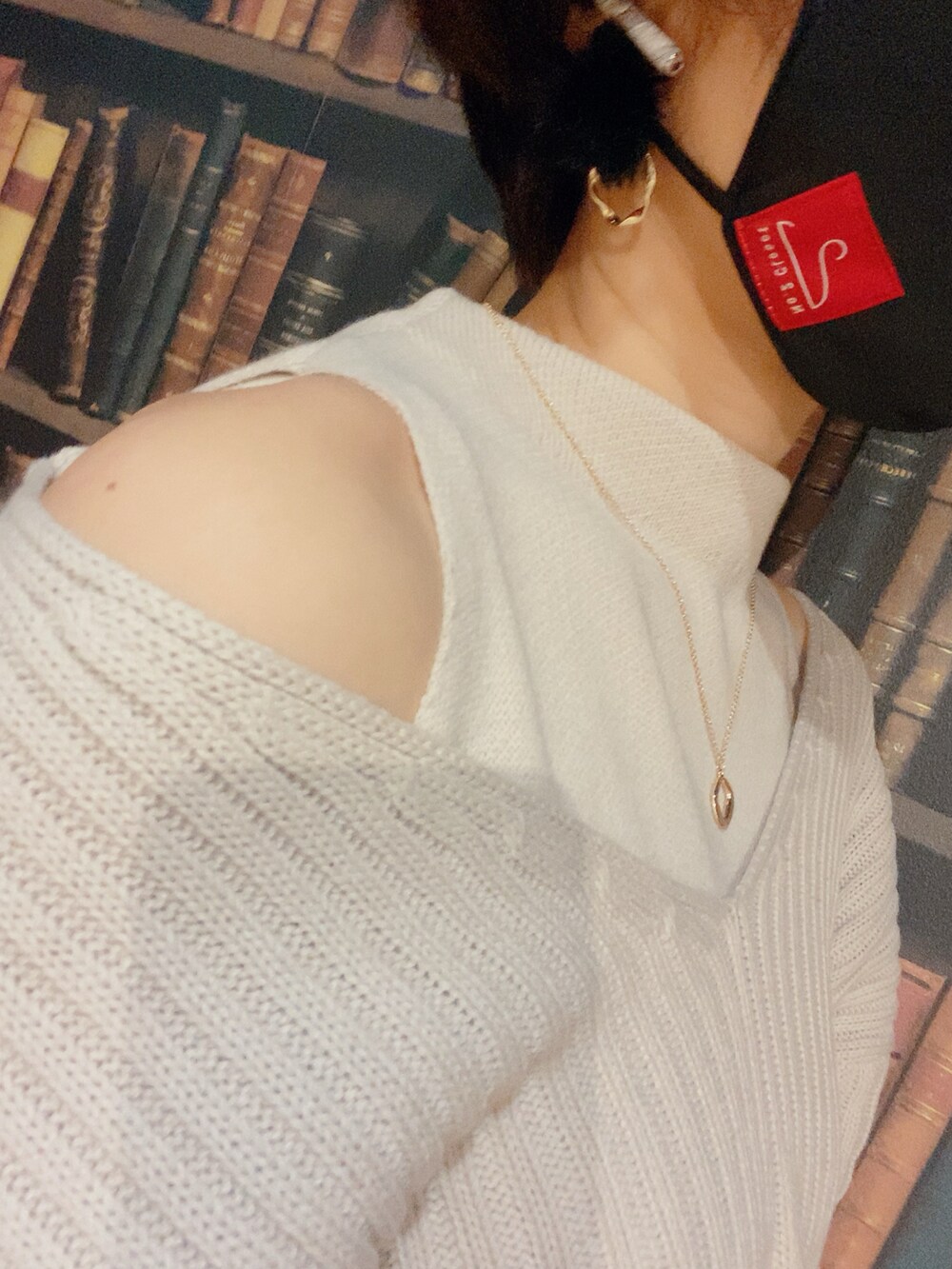 「大人カジュアル、休日スタイル、シンプルコーデ、おしゃれさんと繋がりたい、ショートブーツ、上品カジュアル、大人コーデ、ファッションの力を信じよう、レイヤード、オトナカジュアル、オトナ女子、オトナガーリー、オトナカワイイ、おとなコーデ」｜「Spick & Spanの【Cape HEIGHTS】 Womens BRIGHTWOOD（ダウンジャケット/コート、ブラック系）」を使った、おかきょんさん（レディース・160cm）の冬コーディネートの4枚目の写真
