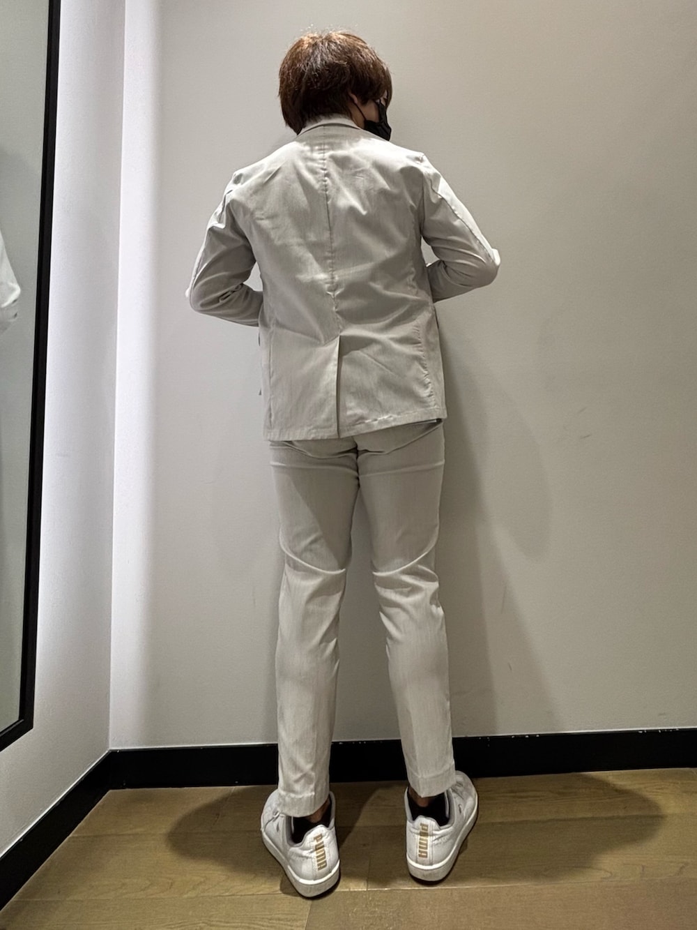 kentaさんの「【セットアップ対応】COOL DRYMAX ジャケット（ABAHOUSE GRAY）」を使ったコーディネートの2枚目の写真