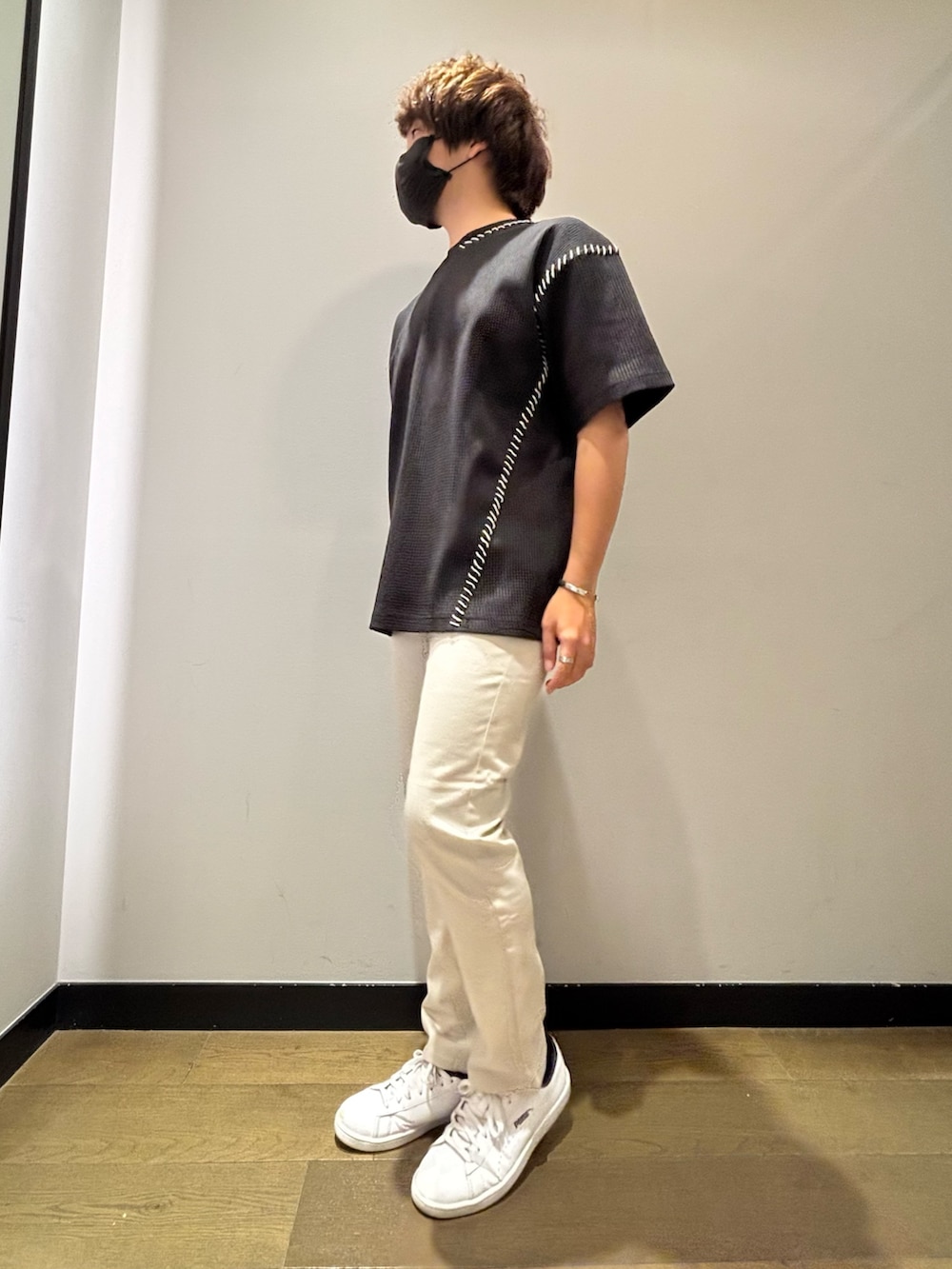 kentaさんの「【AH ABAHOUSE】PERFECTEX ハンドステッチ ワッフル 半袖Tシャツ（AH ABAHOUSE）」を使ったコーディネートの3枚目の写真
