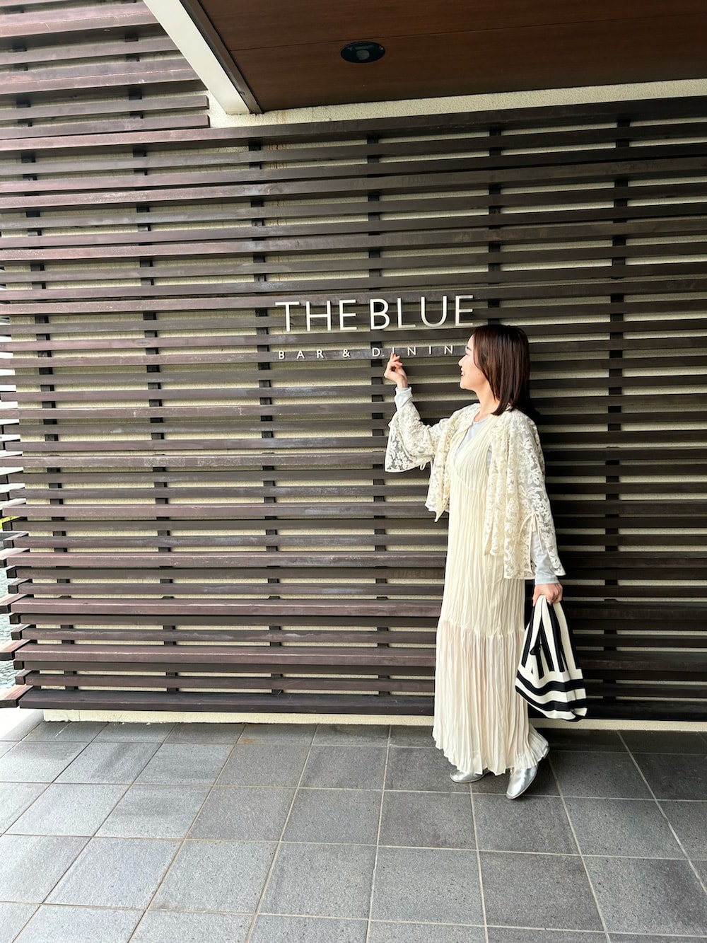 「淡色コーデ、おでかけコーデ、ランチ、オトナカジュアル、ゆるコーデ、ワントーン、Kastane、cepo.」｜「cepoのアイテム（トップス、ブルー系）」を使った、ちゃそさん（レディース・157cm）の春コーディネートの2枚目の写真