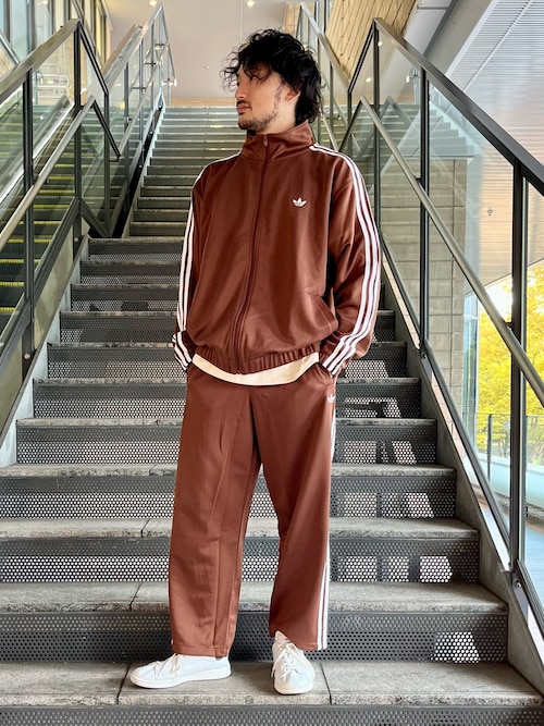 adidas ブラウン ジャージ セットアップ　上S下M 1697535463_500.jpg