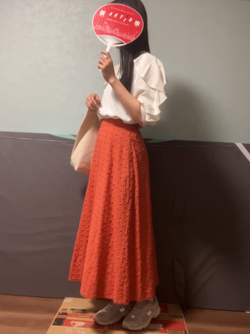 和桜さんの「＜New Balance＞ML725/スニーカー（NEW BALANCE）」を使ったコーディネートの3枚目の写真