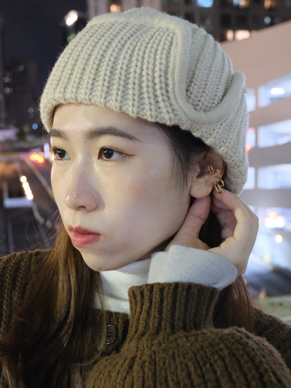 「レイヤードスタイル」｜「SMELLYのアイテム（ニットキャップ/ビーニー、ベージュ系）」を使った、Anita🍎さん（レディース・163cm）の冬コーディネートの3枚目の写真