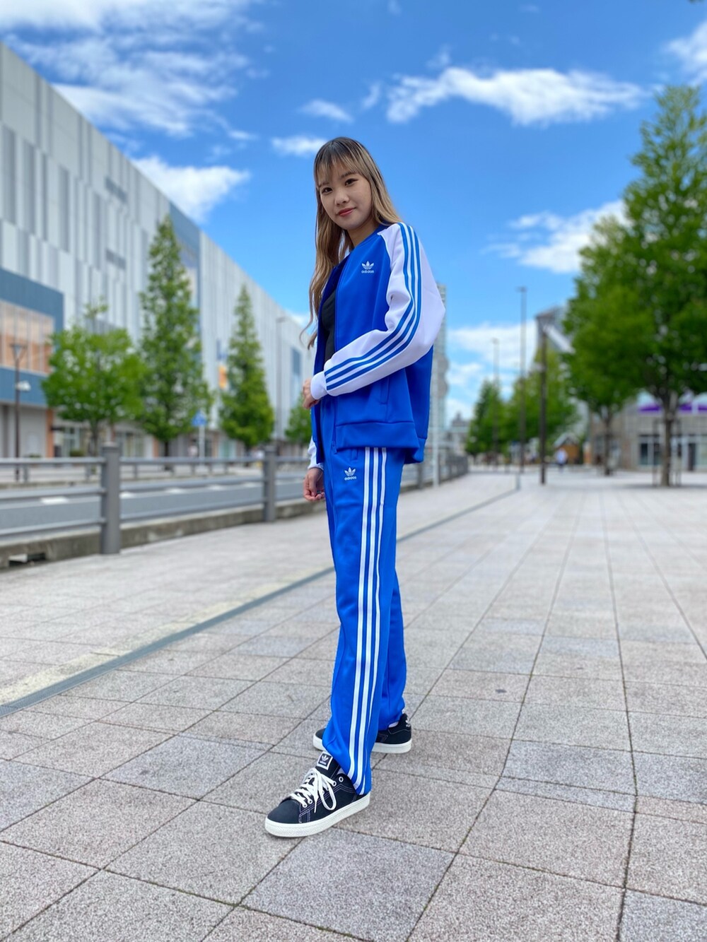 AH(アディダス オリジナルスショップ ららぽーと海老名)｜adidas