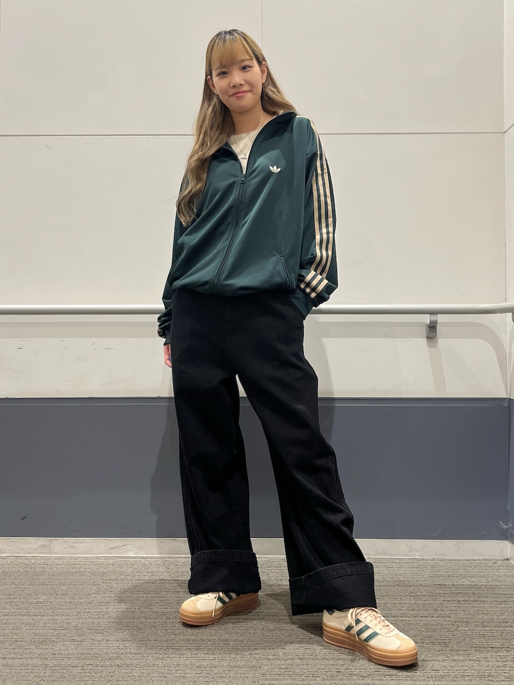 adidas トラックジャケットグリーン常田大希着用