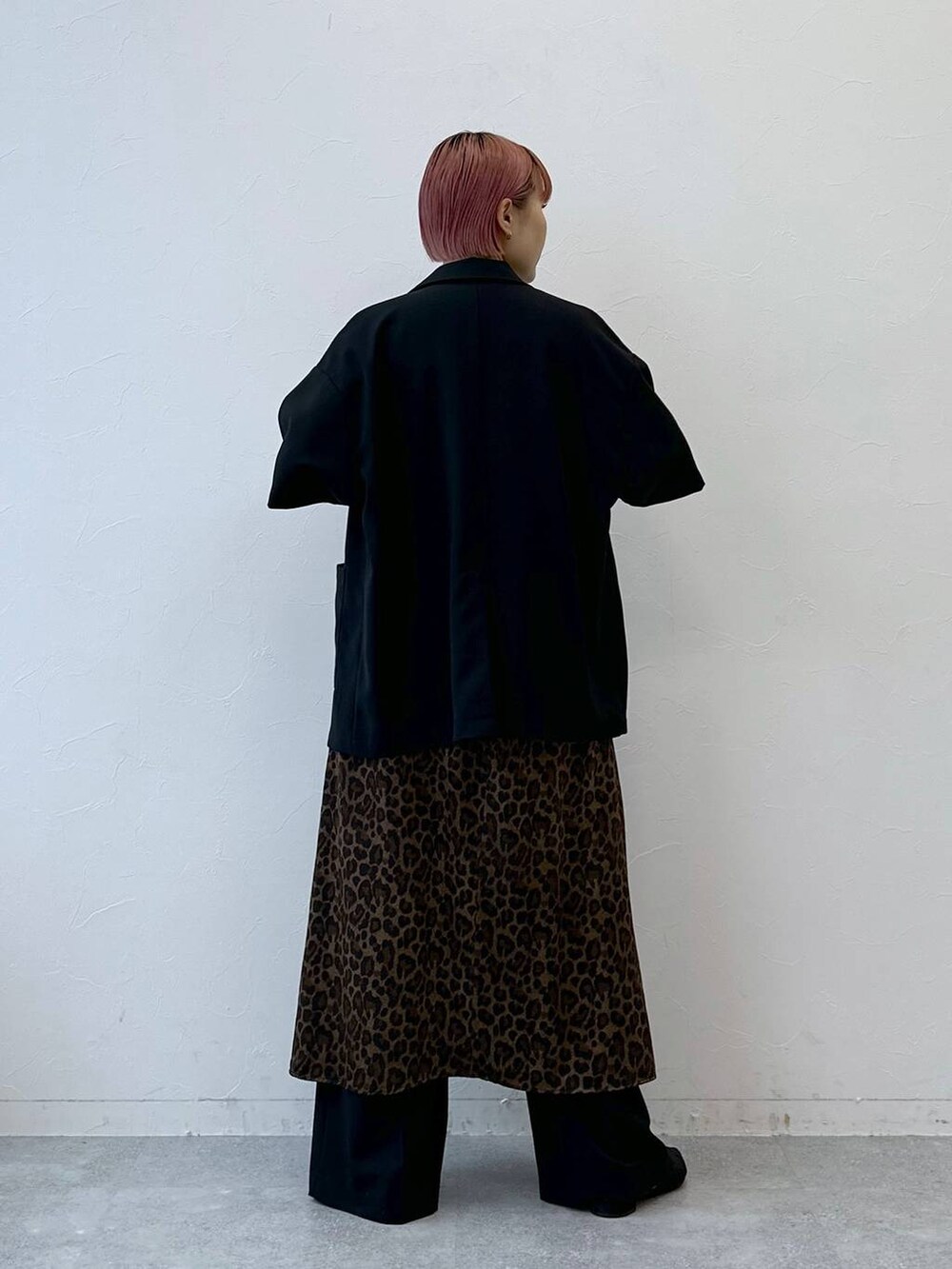 「RAGEBLUEのバックリボン/レオパードキャミワンピース（ワンピース、ブラウン系）」を使った、たけおさん（レディース・157cm）の春コーディネートの5枚目の写真