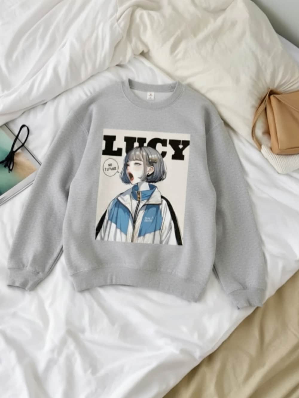 ベージュ系のブーツ、グリーン系のカーゴパンツ、グレー系のスウェットを着用したレディースの冬コーディネートの3枚目の写真