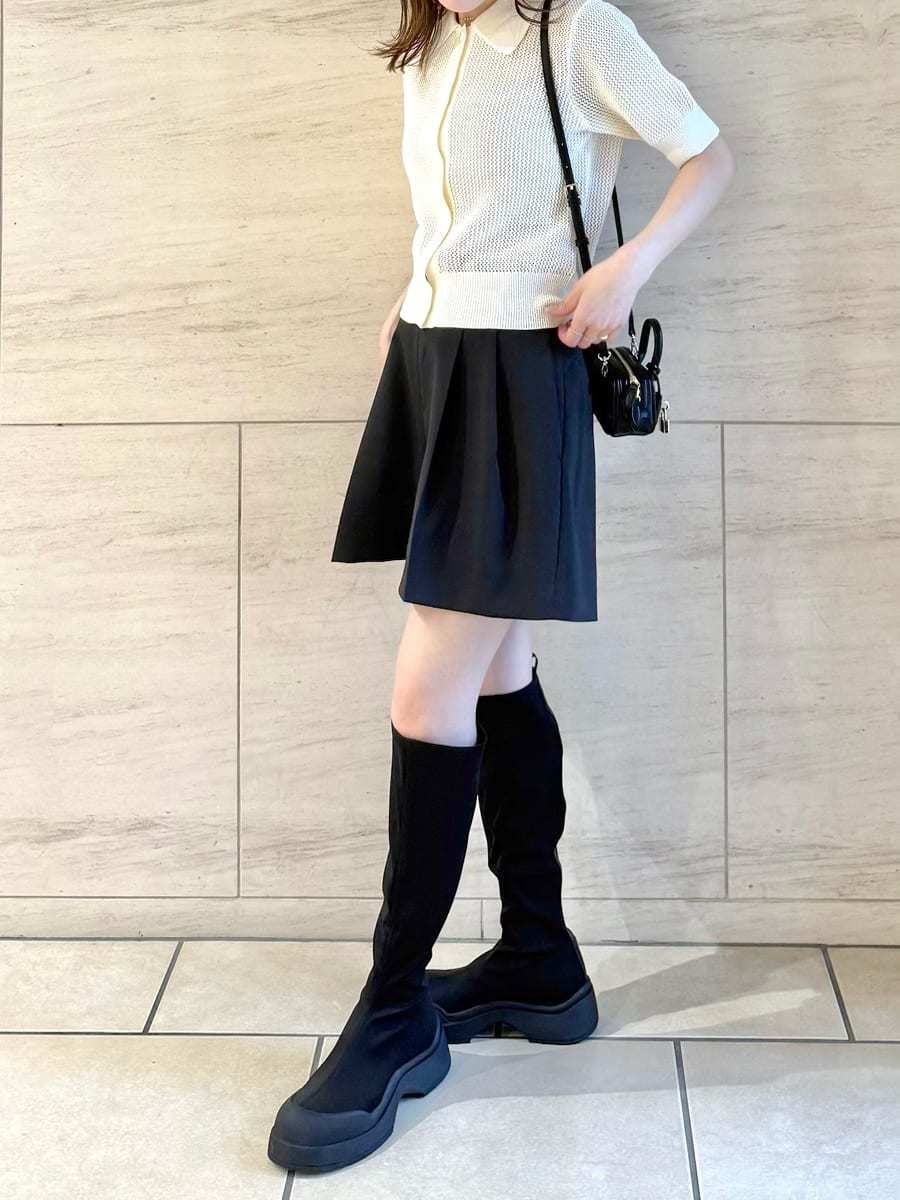 「デートコーデ、着回し、高身長、低身長、ショルダーバッグ、パンツ、ニット、ハイウエスト、イエベ、骨格ウェーブ」｜「FRAY I.Dのダイヤメッシュポロカーディガン（カーディガン/ボレロ、ホワイト系）」を使った、FRAY I.Dさん（レディース・158cm）の春コーディネートの4枚目の写真