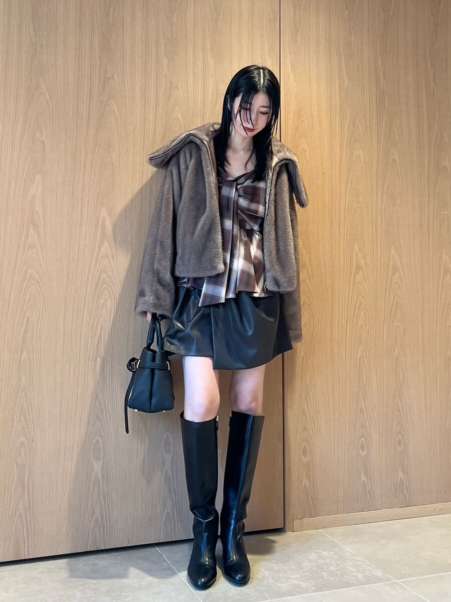 オンブレラメチェックリボンキャミを使った人気ファッション