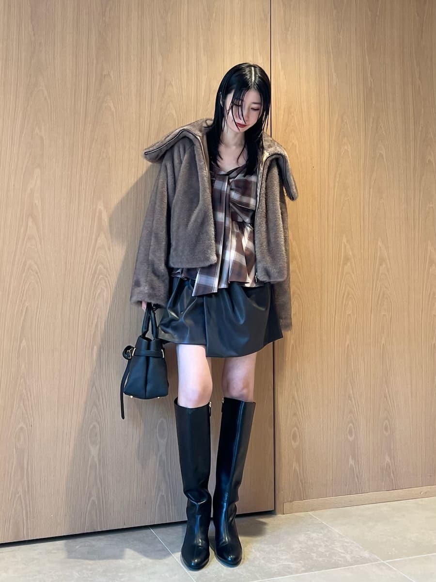 オンブレラメチェックリボンキャミを使った人気ファッション