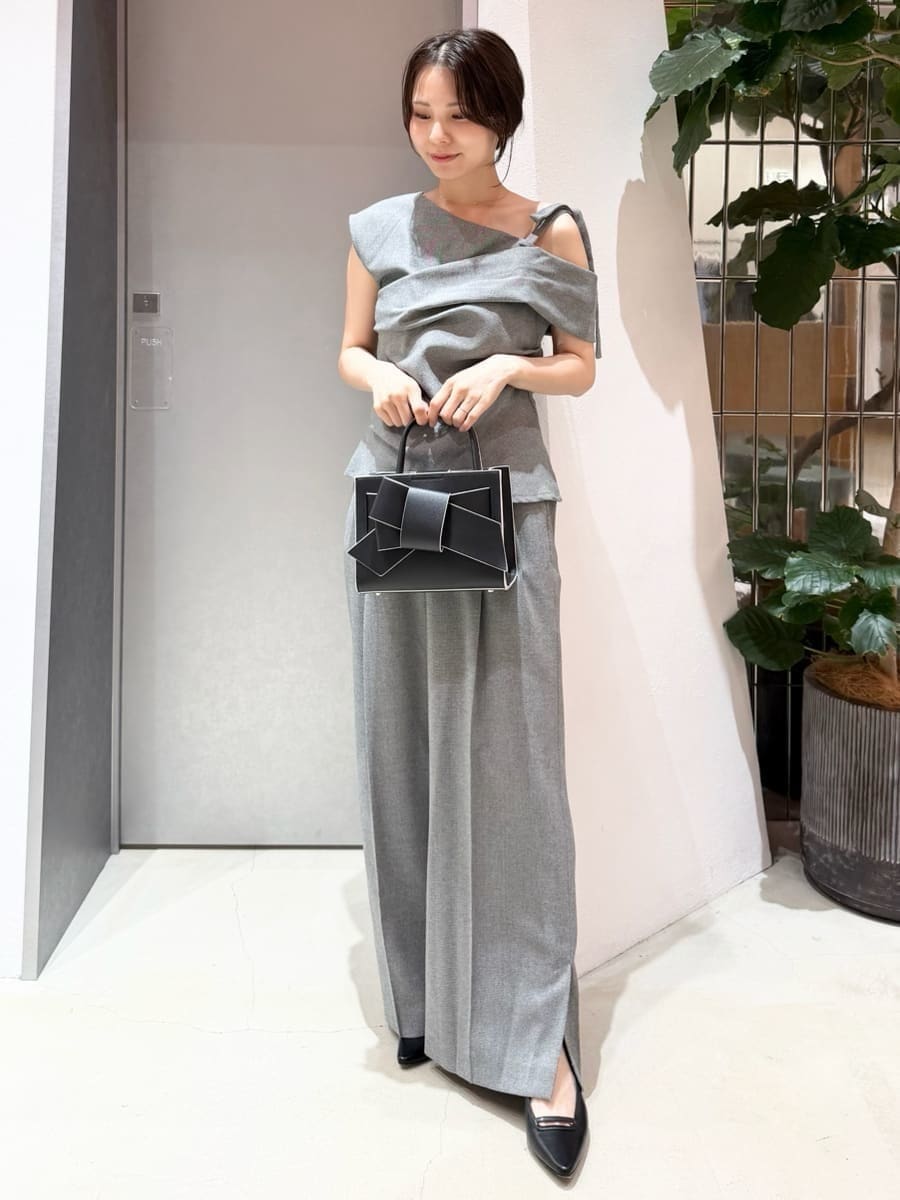 その他のその他パンツ、その他のシャツ/ブラウスを着用したレディースの夏コーディネートの6枚目の写真