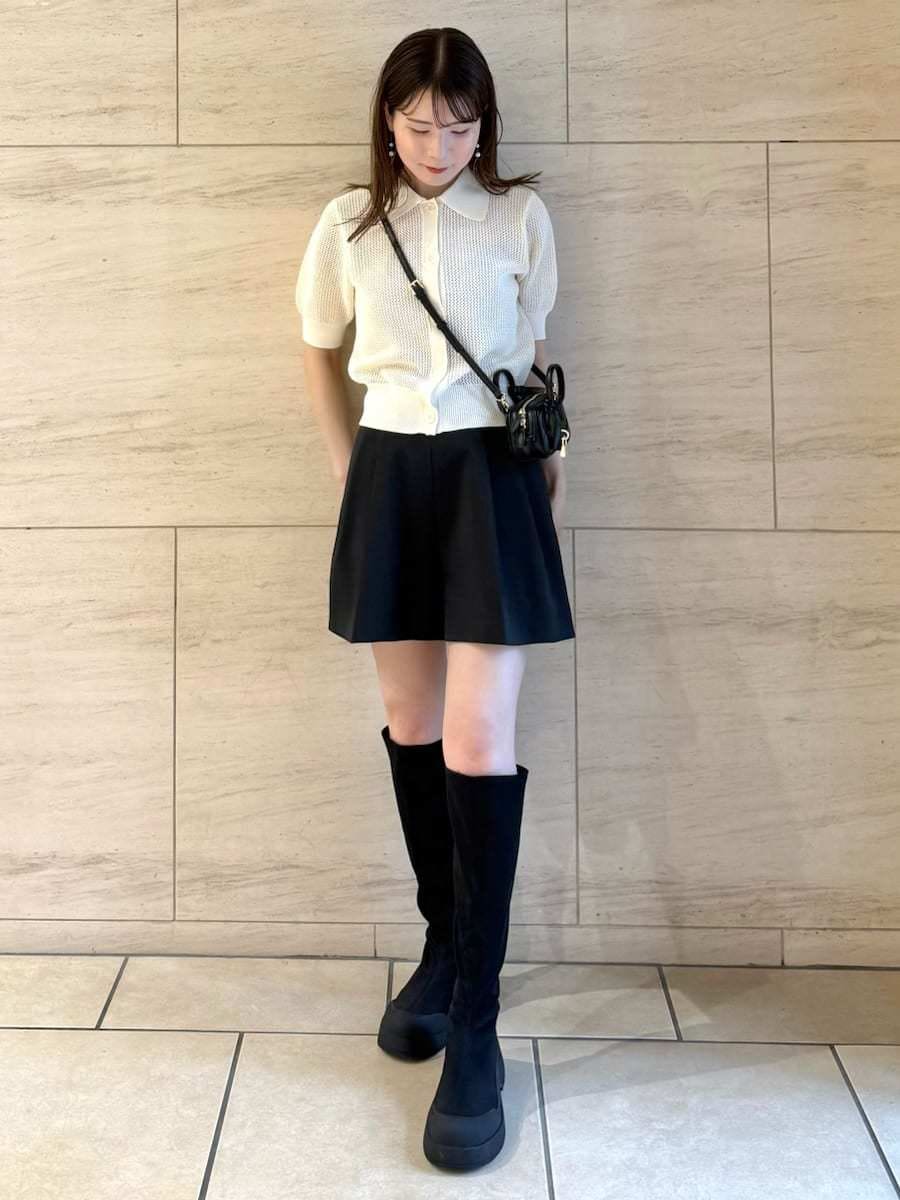 「デートコーデ、着回し、高身長、低身長、ショルダーバッグ、パンツ、ニット、ハイウエスト、イエベ、骨格ウェーブ」｜「FRAY I.Dのダイヤメッシュポロカーディガン（カーディガン/ボレロ、ホワイト系）」を使った、FRAY I.Dさん（レディース・158cm）の春コーディネートの5枚目の写真