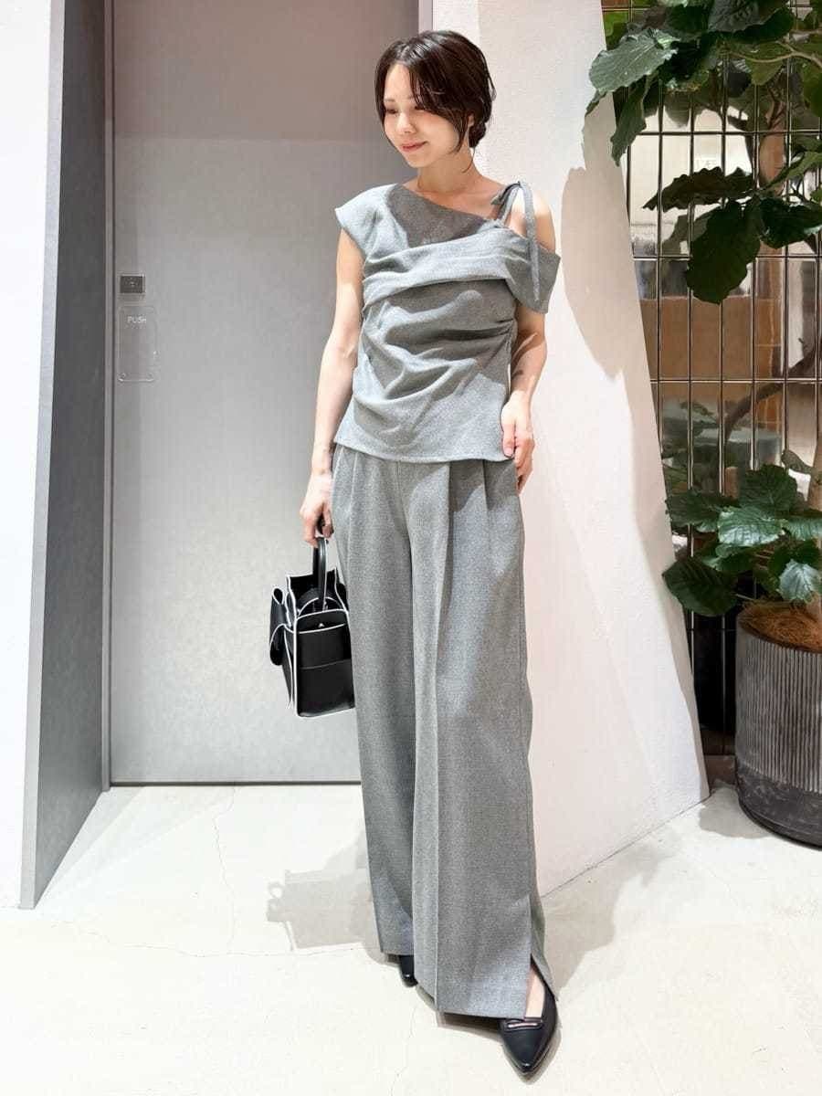 その他のその他パンツ、その他のシャツ/ブラウスを着用したレディースの夏コーディネートの7枚目の写真