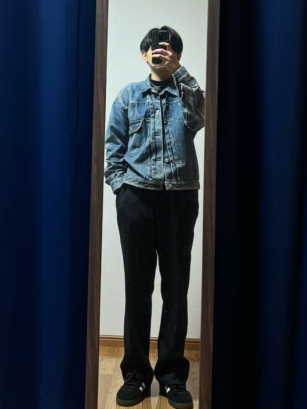 「ヴィンテージ、50's、レーヨンギャバジン、40’s、506xx、デニムジャケット、Jordan Rakei、R&B/Soul、Neo-Soul」｜「VINTAGEの50s Rayon Gabardine Jacket [GRIPPER ZIPPER]（ブルゾン、グレー系）」を使った、Rさん（メンズ・31cm）の冬コーディネートの2枚目の写真
