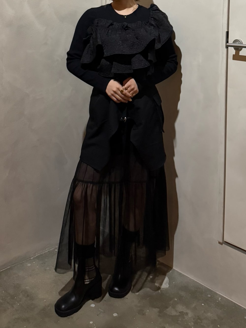 「チョコ色に染まれ、春服コーデ、春服、オトナカジュアル、きれいめコーデ」｜「dodamのアイテム（トップス、ブラック系）」を使った、うざみちゃん🦈さん（レディース・158cm）の冬コーディネートの5枚目の写真