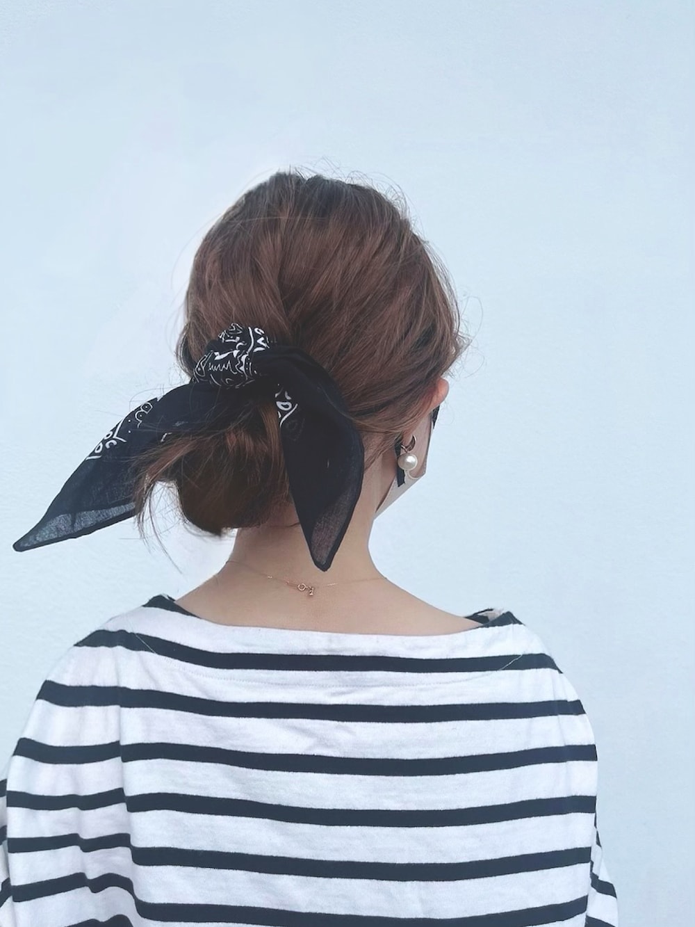 「秋服、大人カジュアル、ボーダートップス、ロングスカート、透かし編みスカート、ボートネック、ボーダー、nano・universe、marimekko、エアリフト」｜「NANO universeのアイテム（Tシャツ/カットソー、ホワイト系）」を使った、ミズタマ⭐︎さん（レディース・157cm）の秋コーディネートの2枚目の写真