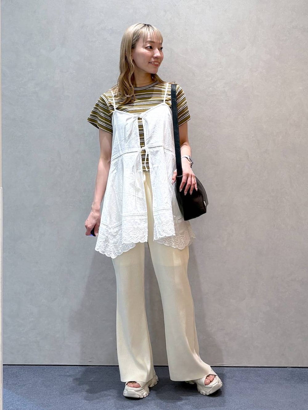 ほりんさんの「フライスチビＴシャツＳＳ 111954（LOWRYS FARM）」を使ったコーディネートの2枚目の写真