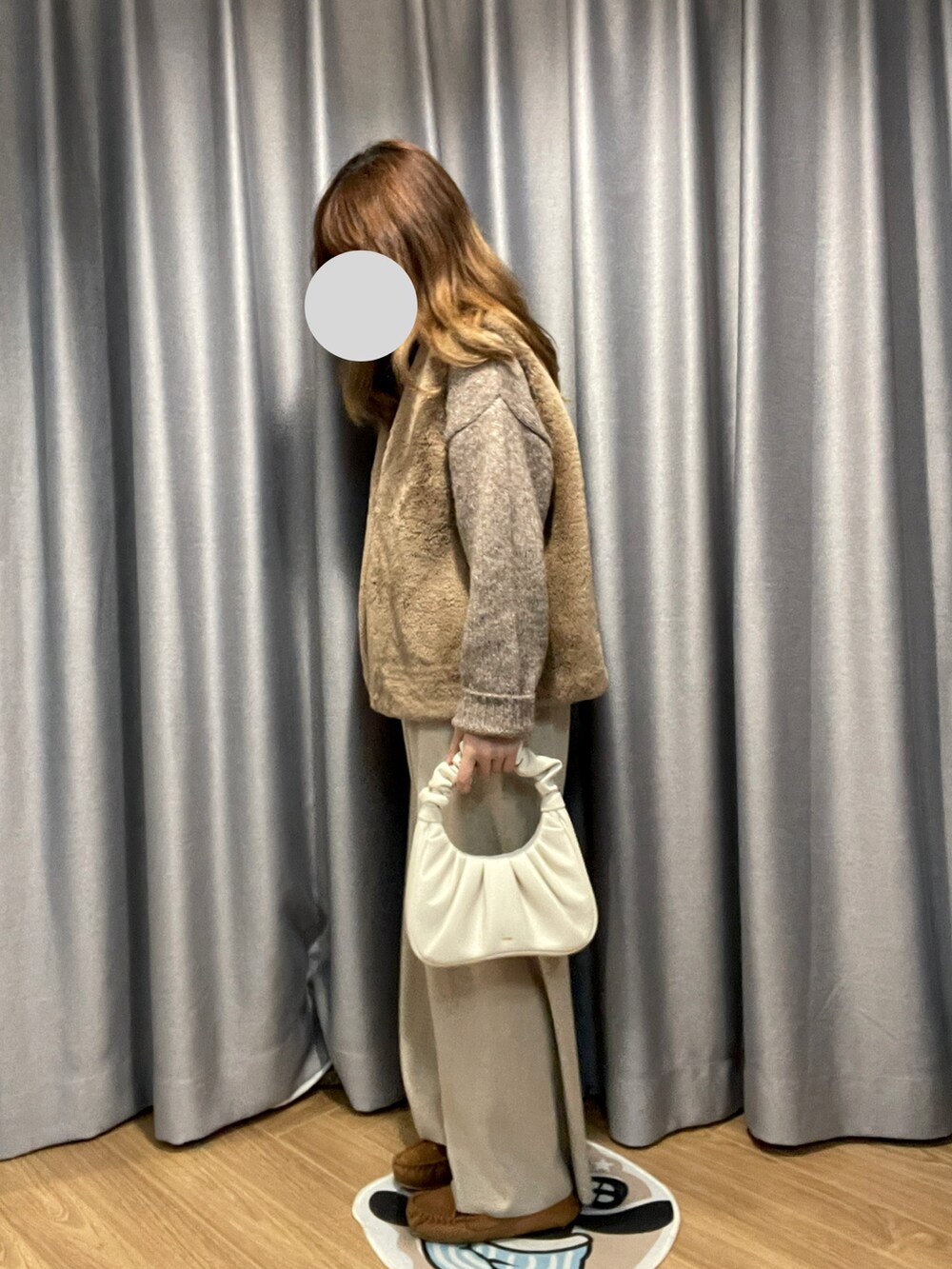 「ootd、复古、休闲、基础款、Samansa Mos2、wcloset、通勤穿搭、old navy、冬コーデ」｜「w closetのエコファーベスト（ベスト、ブラウン系）」を使った、daboox2さん（レディース・158cm）の冬コーディネートの2枚目の写真