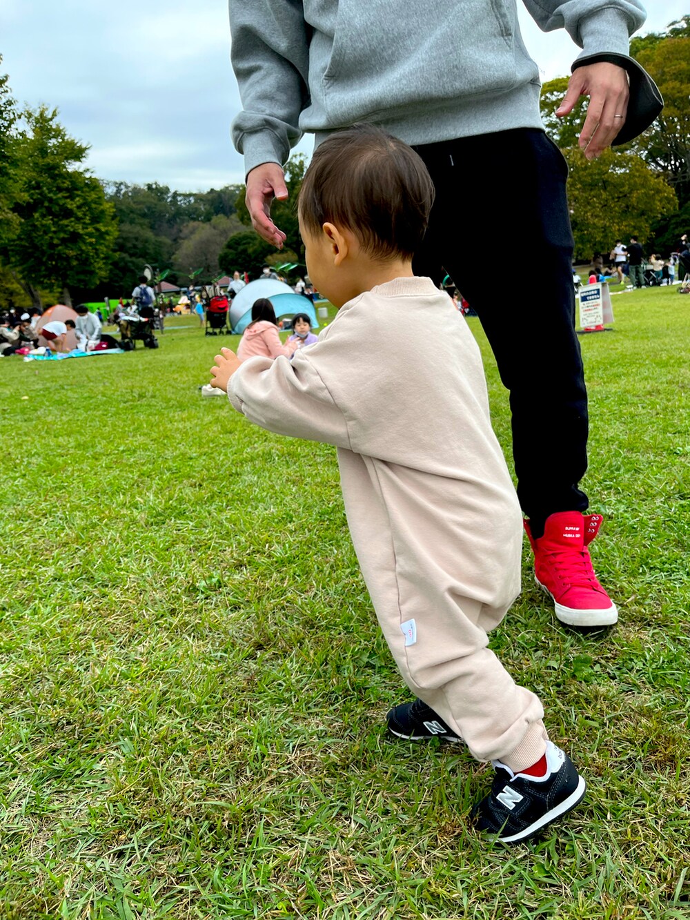 「赤ちゃん、ベビーコーデ、男の子、一歳5ヶ月、一歳、西松屋」｜「韓国のアイテム（その他ベビーウェア、ベージュ系）」を使った、NAU.Oさん（レディース・153cm）の秋コーディネートの2枚目の写真