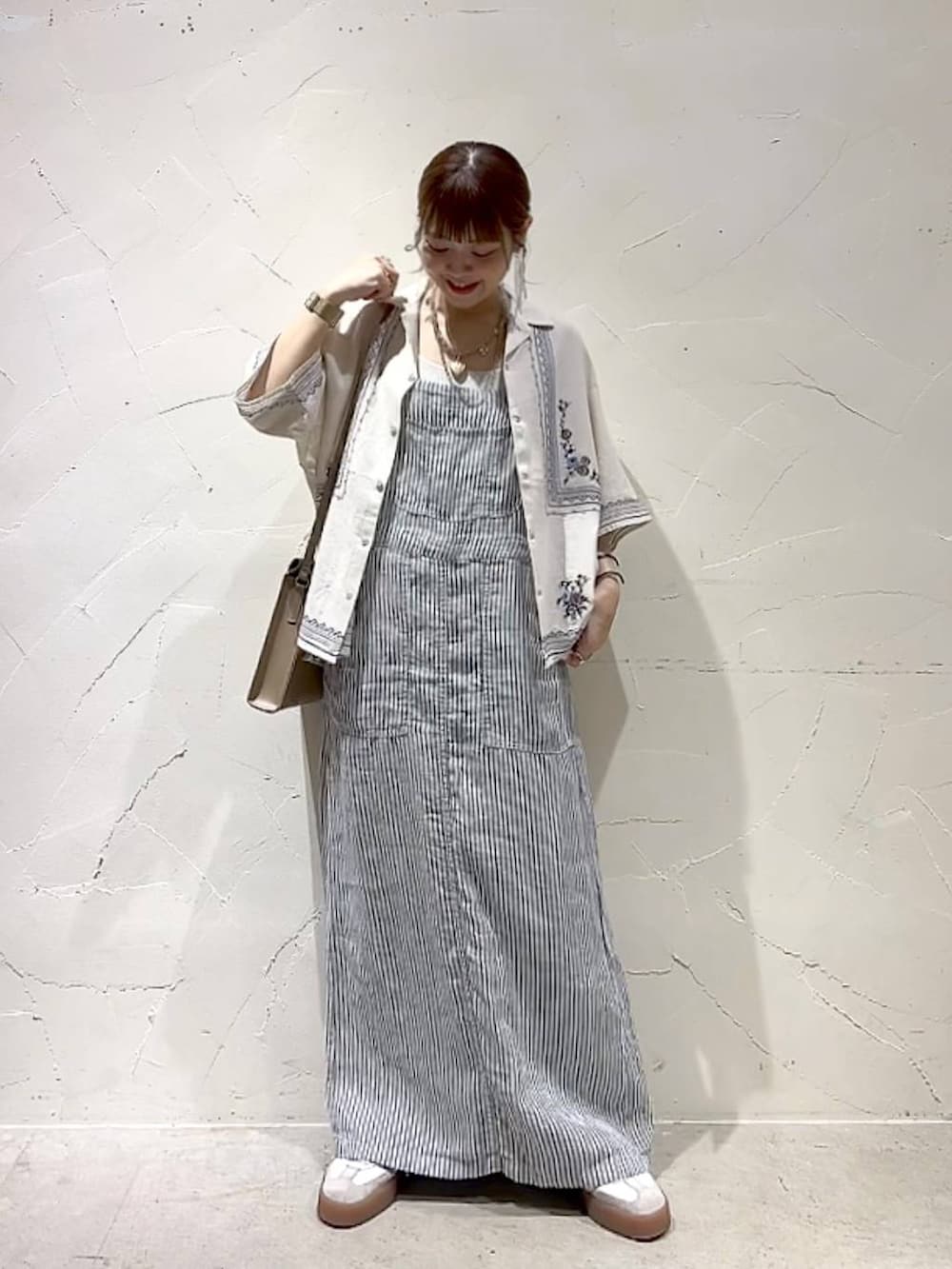 みきてぃ24さんの「FINEリネンステッチジャンパースカート（niko and...）」を使ったコーディネートの9枚目の写真