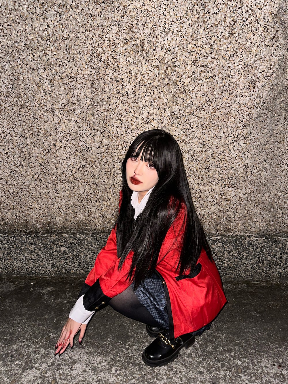 「Trick or Treat、halloween」｜「CHARLES & KEITHのメタリックアクセント チャンキーローファー / Metallic Accent Chunky Loafers（ローファー、レッド系）」を使った、Namiさん（レディース・163cm）の秋コーディネートの2枚目の写真