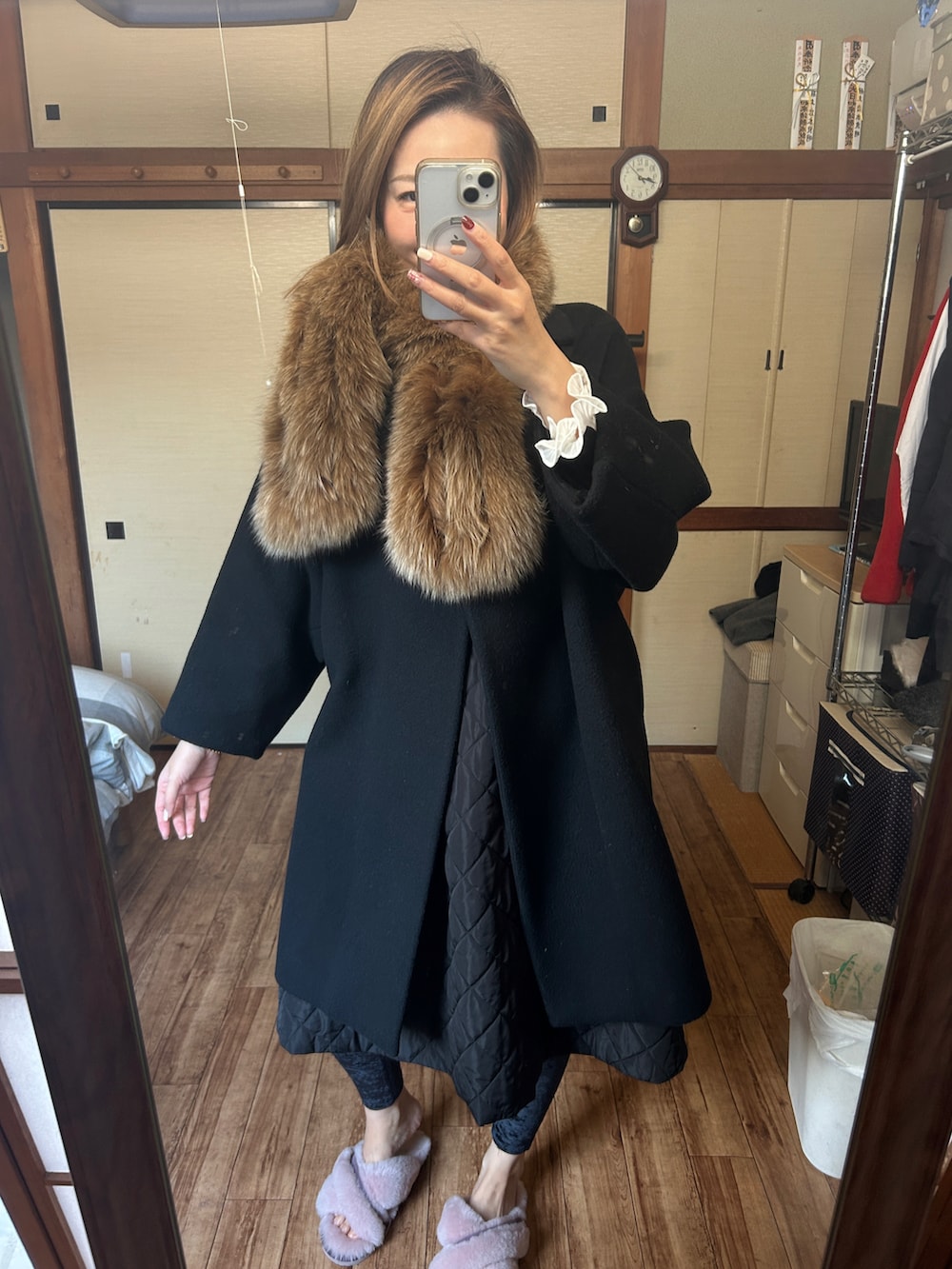 「trefle+1のアイテム（ワンピース、ブラック系）」を使った、yoyoさん（レディース・168cm）の冬コーディネートの2枚目の写真