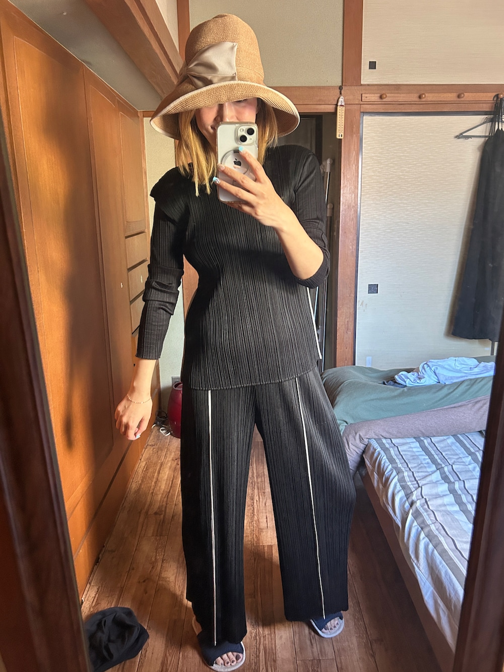 「Athena New YorkのAthena New York/Kimbery ハット（ハット、ベージュ系）」を使った、yoyoさん（レディース・168cm）の夏コーディネートの2枚目の写真