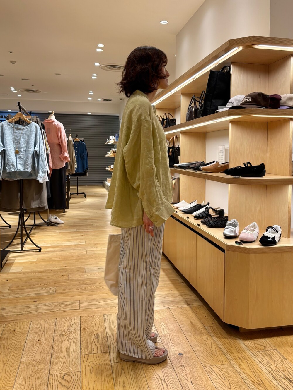 ゆい(DOORS ジョイナス横浜)｜URBAN RESEARCH DOORSのシャツ/ブラウスを使ったコーディネート - WEAR