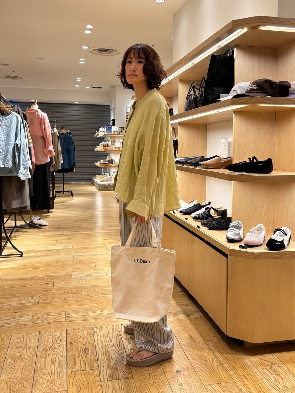 ゆい(DOORS ジョイナス横浜)｜URBAN RESEARCH DOORSのシャツ/ブラウスを使ったコーディネート - WEAR