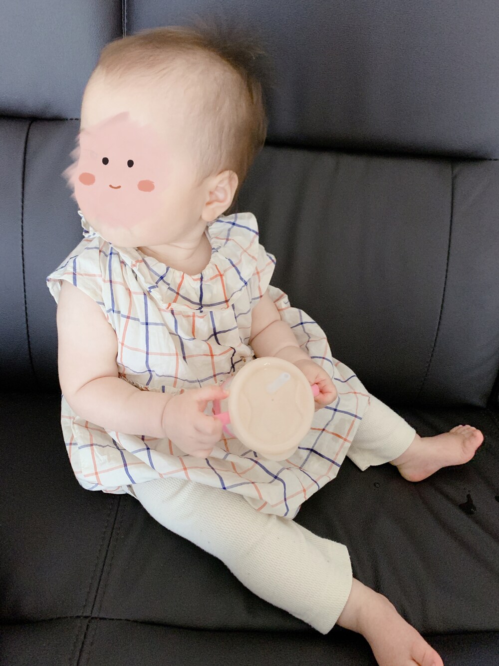 その他のシャツ/ブラウス、ホワイト系のレギンス/スパッツを着用したキッズの夏コーディネートの2枚目の写真