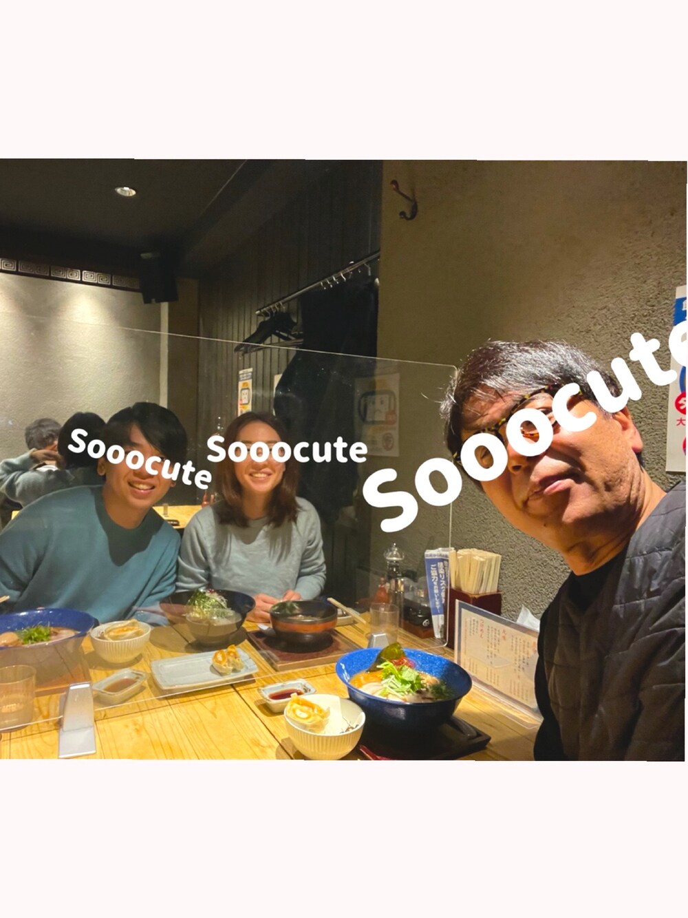 「休日コーデ、冬のコーデ、低身長女子、父娘、息子くん、ラーメン、ランチ、ショッピング、北海道展、バターサンド」｜「B:MING by BEAMSのアイテム（チェスターコート、グレー系）」を使った、Rinさん（レディース・152cm）の冬コーディネートの2枚目の写真