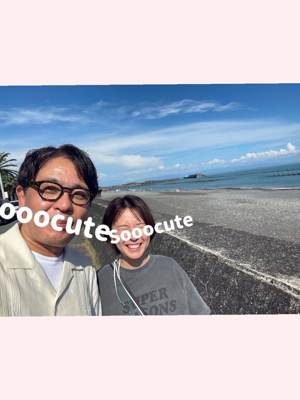「ラクチンコーデ、大人かわいい、低身長コーデ、シンプルコーデ、親子コーデ、父娘、息子くん、出張、お疲れ様でした」|「NANO universeのLB.04/リネンミックスピンタックシャツ 半袖(シャツ/ブラウス、ベージュ系)」を使った、Rinさん(レディース・152cm)の秋コーディネートの2枚目の写真
