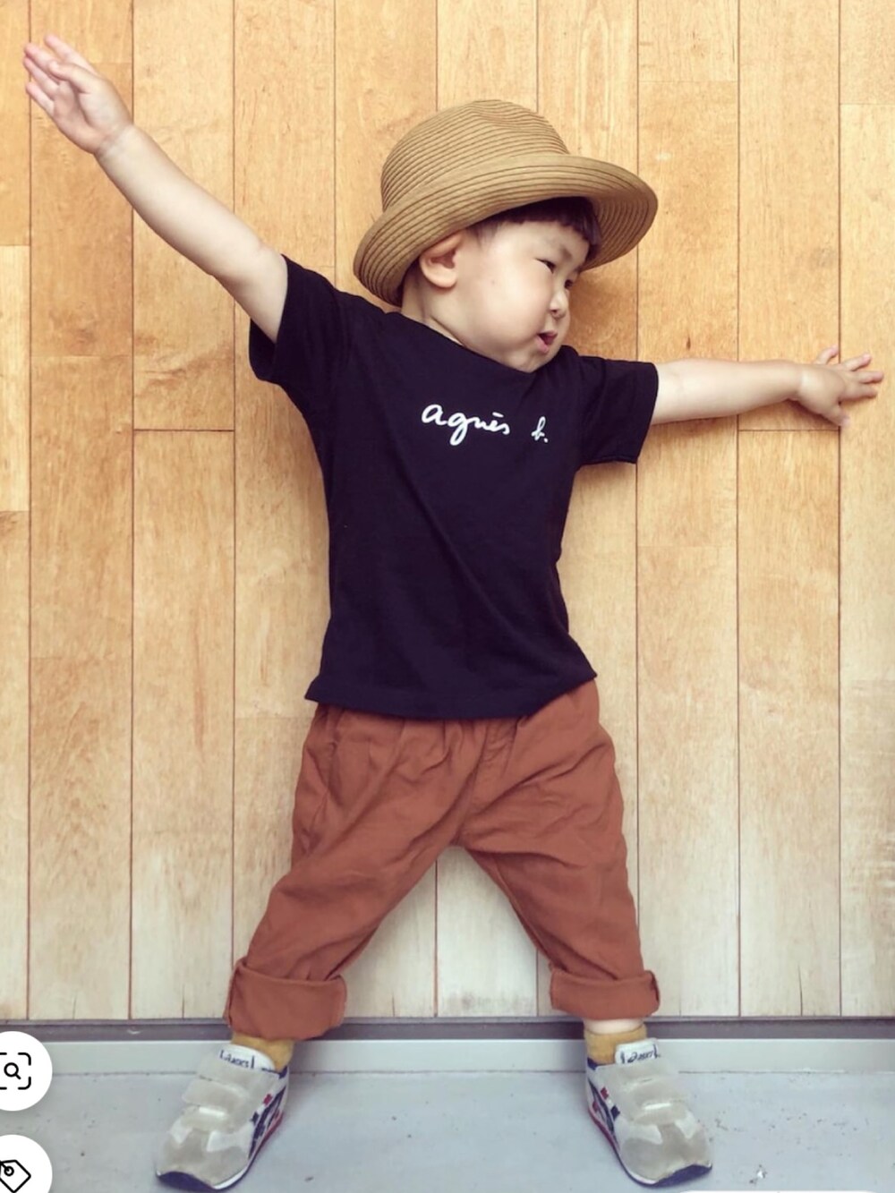 「カジュアルコーデ、ロゴT、agnes b.、ギンガムチェック、ワイドパンツ、チェック、プチプラ、グルカサンダル、ローナマーレイ、麦わら帽子、休日スタイル、サングラス、かごバッグ、pairmanon、チェッカーず2022」|「LORNA MURRAYのアイテム(帽子、パープル系)」を使った、*SK.HRR*さん(キッズ・120cm)の秋コーディネートの2枚目の写真
