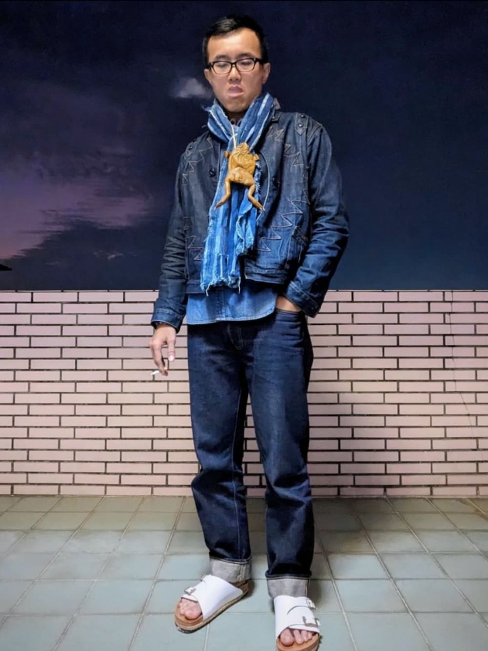 「冬コーデ、winter wearing、KAPITAL、porteryoshida、redcloud」｜「UNIQLOのアイテム（デニムパンツ、ブルー系）」を使った、金旺さん（メンズ・179cm）の冬コーディネートの2枚目の写真