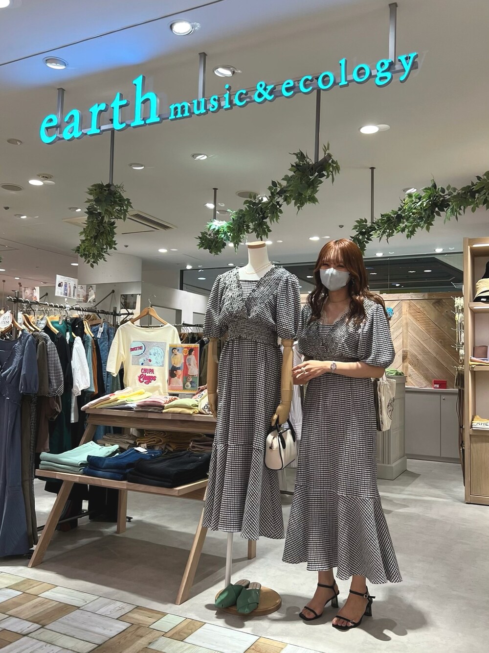 Haruka｜earth music&ecologyのワンピースを使った