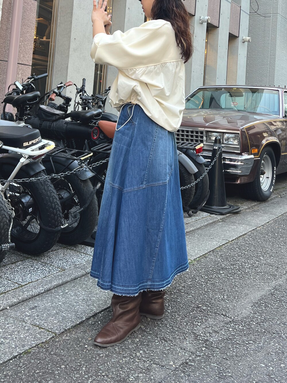 「Jena espace merveilleuxのデニム切替フレアスカート（スカート、ブルー系）」を使った、amuamuse7さん（レディース・160cm）の冬コーディネートの3枚目の写真