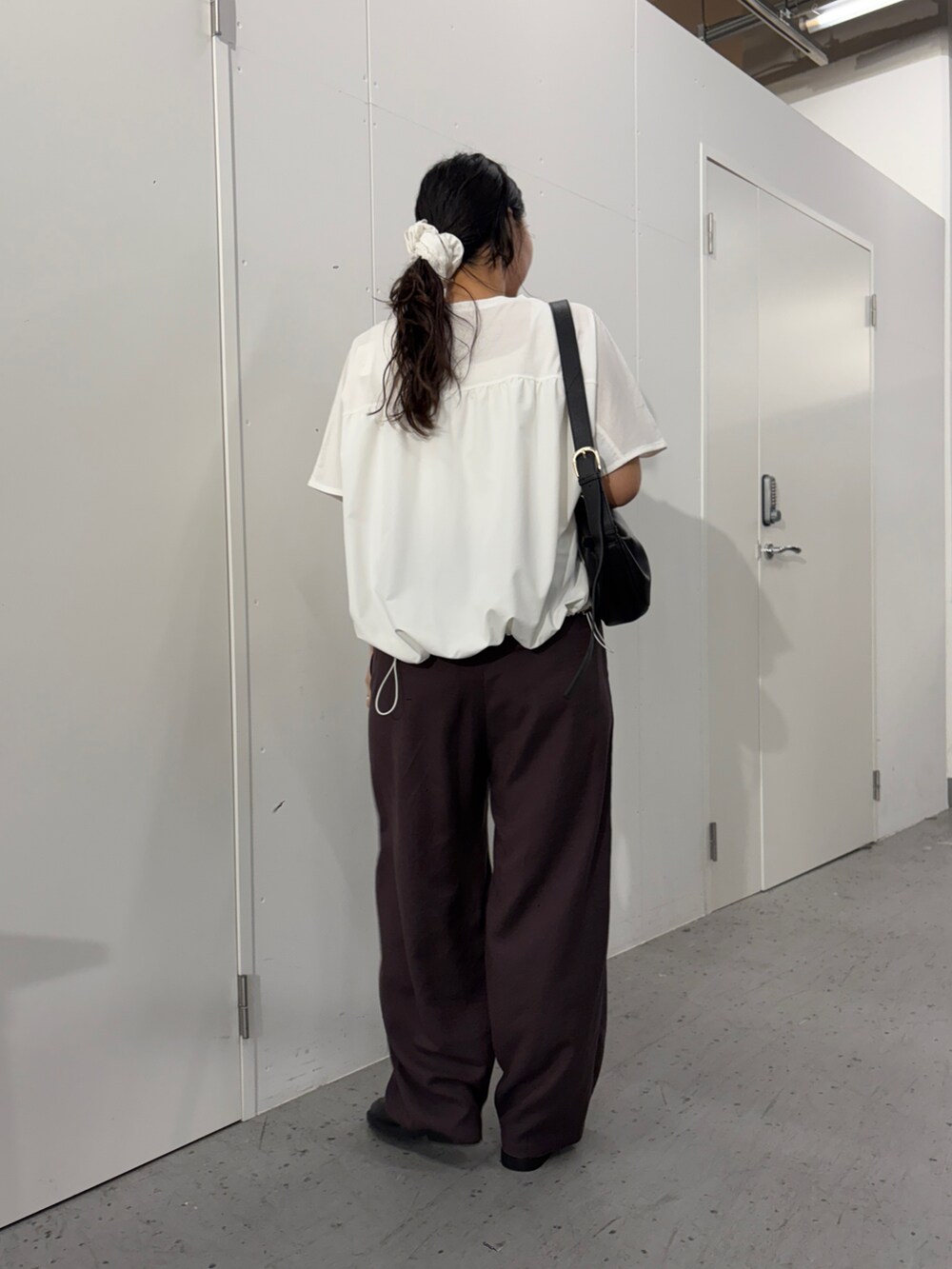 「Jena espace merveilleuxのフハク切替シルケットカットソー（Tシャツ/カットソー、ホワイト系）」を使った、amuamuse7さん（レディース・160cm）の春コーディネートの2枚目の写真