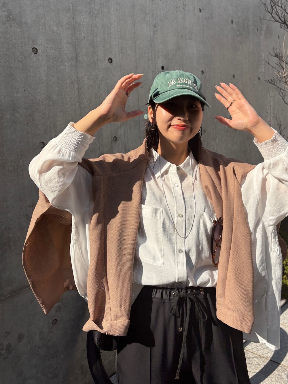 「Jena espace merveilleuxのメッシュシェルボタンジャケット（テーラードジャケット、ベージュ系）」を使った、amuamuse7さん（レディース・160cm）の春コーディネートの3枚目の写真