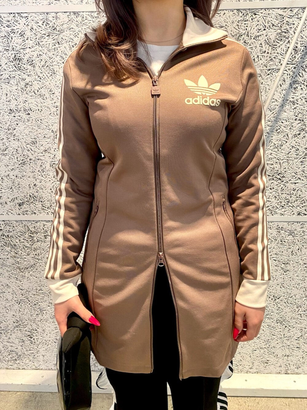 AM(アディダス オリジナルスショップ 心斎橋)｜adidasのワンピースを